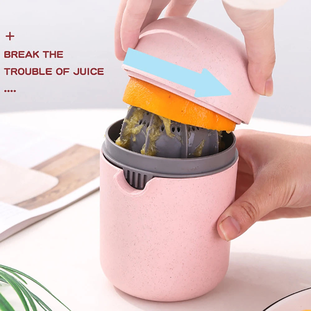 Manual Portable Citrus Juicer